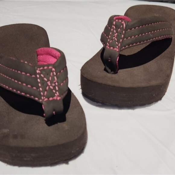 🌟 10/10⭐️ Brown n pink Flip flops - Picture 2 of 6